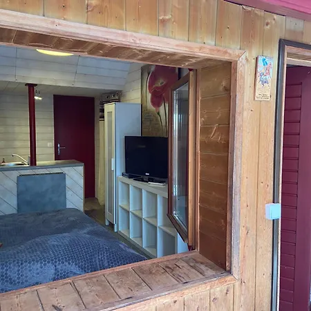 Alloggio in famiglia Indépendant Au Calme à *