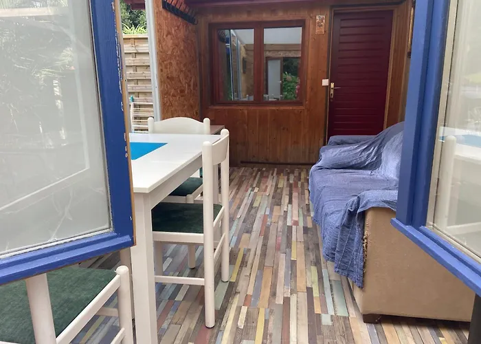 Alloggio in famiglia Indépendant Au Calme à *