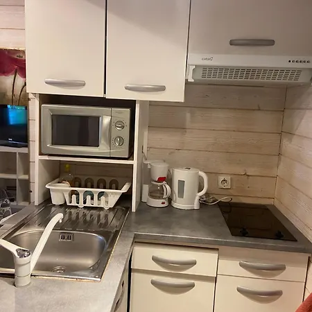 Quarto em Acomodações Particulares Indépendant Au Calme à Biarritz